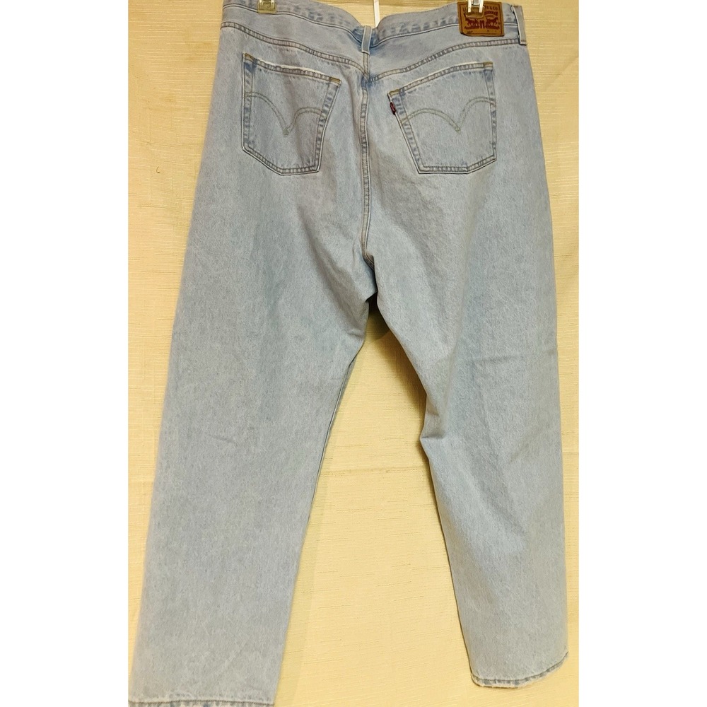 Levi's 501 Button Fly NWOT Women's Jeans Size 18W Medium Light Wash - Picture 4 of 8